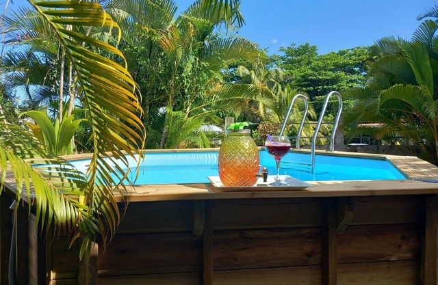 Homerez - Casa con piscina en Capesterre-Belle-Eau.