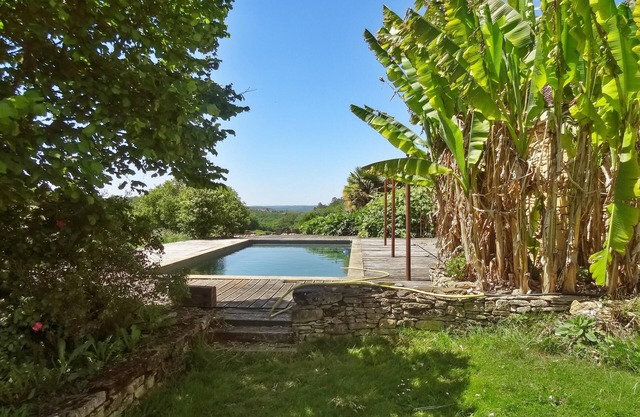 Homerez - Casa para 6 pers. con piscina compartida en Saint Amand de Coly