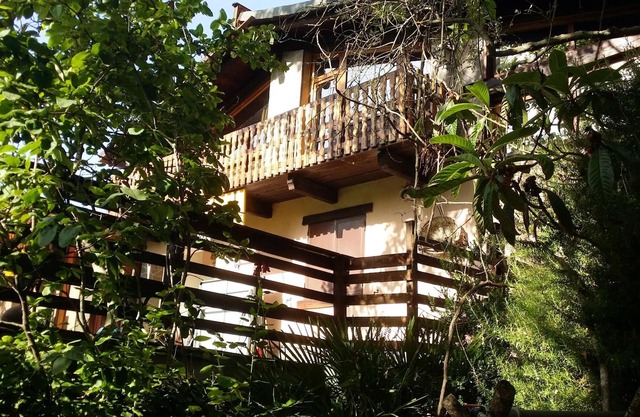 Homerez - Espaciosa casa para 7 pers. con piscina, jardín y terraza en Ossi