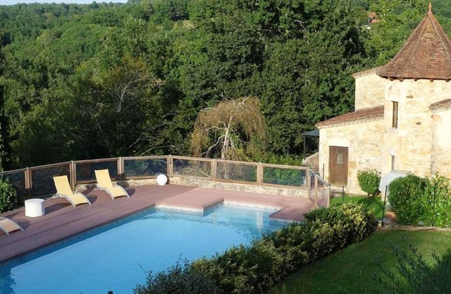 Homerez - Casa para 6 pers. con piscina compartida y terraza en Puy-l'Évêque