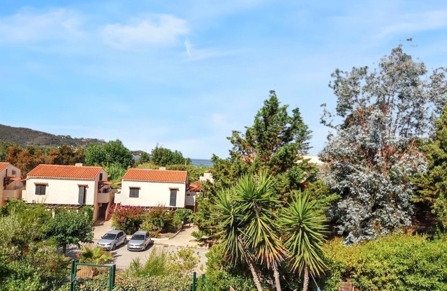 Homerez - Casa en Calcatoggio.