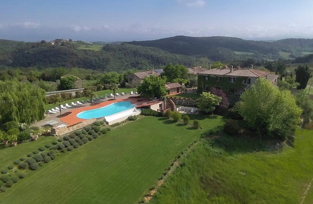 Homerez - Casa en Murlo con piscina