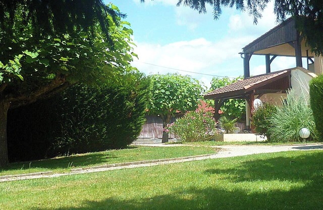 Homerez - Casa en Saint-Genies.