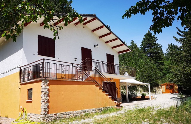 Homerez - Casa en San Lorenzo, jardín