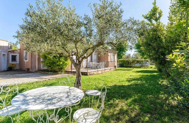 Homerez - Casa en Sernhac, cerca del Gardon