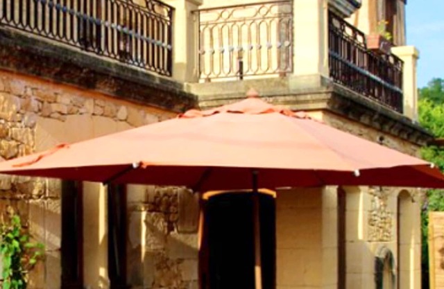 Homerez - Casa para 4 pers. con piscina compartida y terraza en Saint-Cybranet