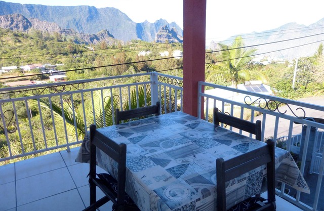 Homerez - Casa con vista a la montaña, Cilaos.