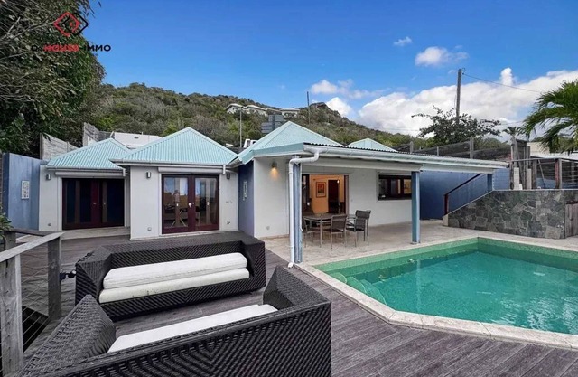 Homerez - Modern Villa with Pool in Marigot - 100 m²