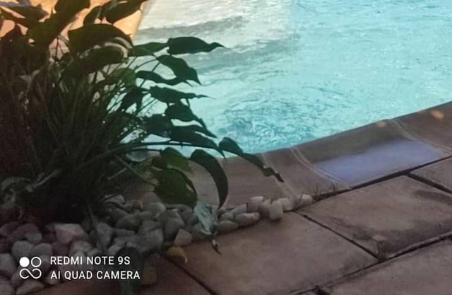 Homerez - Apartamento para 6 pers. con piscina compartida y jardín en Porto-Novo