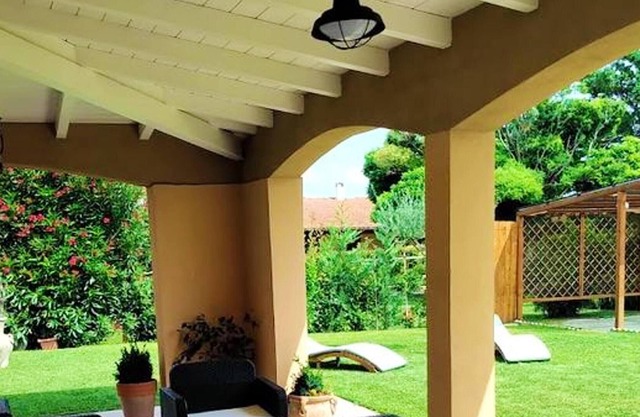 Homerez - Casa a 3 km de la playa para 4 pers. con terraza en Pescia Romana