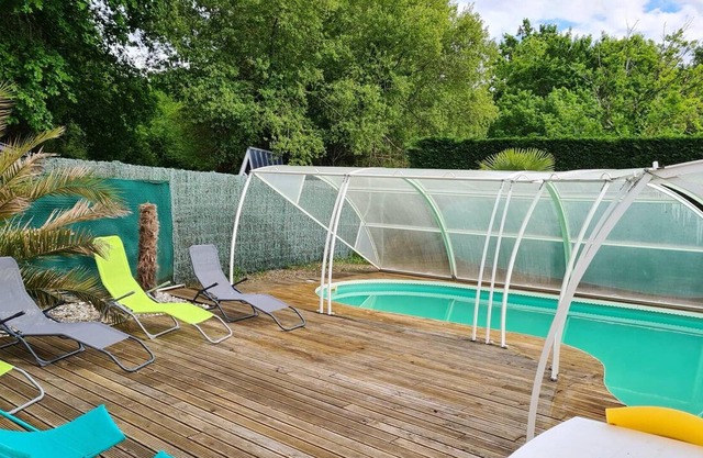 Homerez - Bonita villa para 7 pers. con piscina, jardín y terraza en Labouheyre