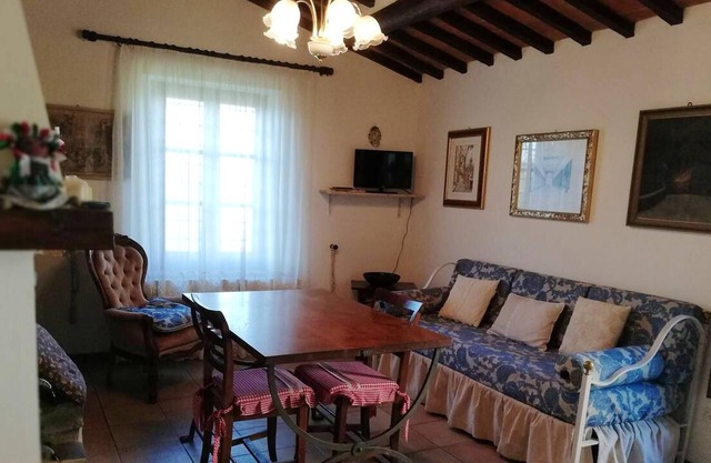 Homerez - Bonito apartamento para 2 pers. con terraza en Provincia di Siena
