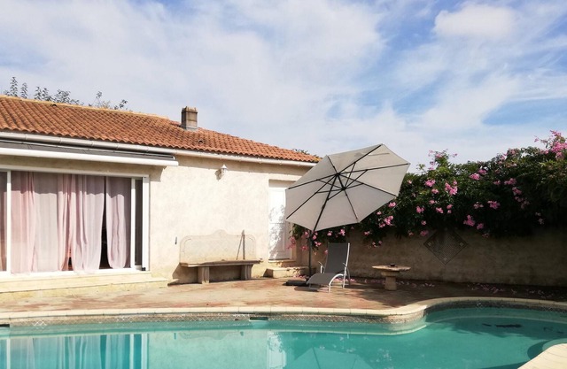 Homerez - Bonita villa para 6 pers. con piscina y terraza en Aléria