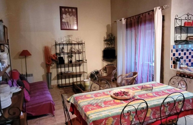 Homerez - Apartamento en Arles