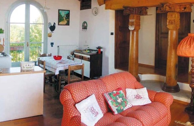 Homerez - Espacioso apartamento para 7 pers. con jardín y terraza en Carrù