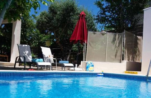 Homerez - Casa a 10 km de la playa para 6 pers. con piscina en Kritou Tera