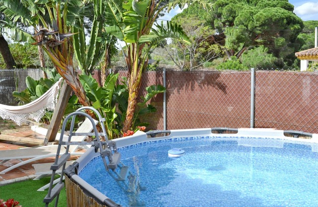 Homerez - Casa espaciosa con piscina privada en El Soto