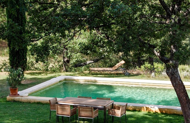 Homerez - Espaciosa villa para 8 pers. con piscina y terraza en Ansouis
