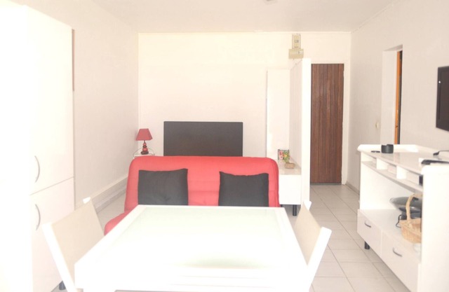 Homerez - Estudio para 2 pers. con vistas al mar, jardín y terraza en Le Moule