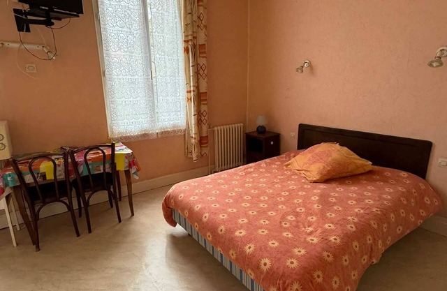 Homerez - Estudio en Néris-les-Bains