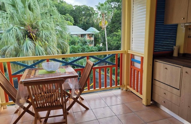Homerez - Estudio en Sainte-Anne con terraza.