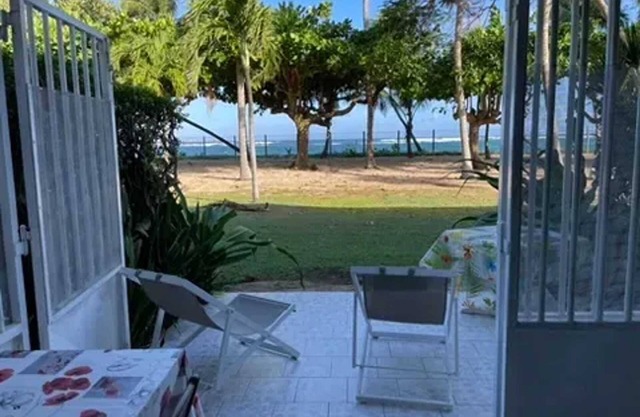 Homerez - Estudio con vista al mar, Le Moule
