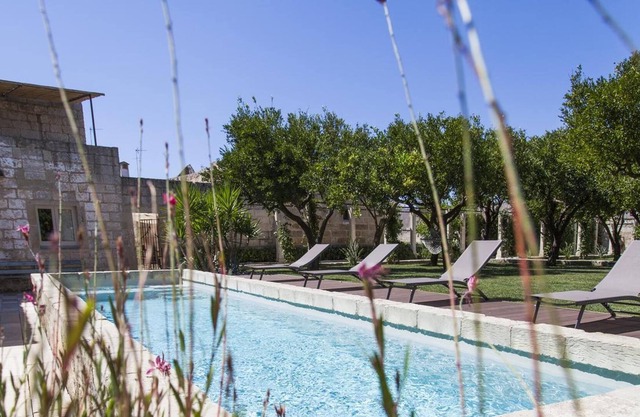 Homerez - Villa a 10 km de la playa para 8 pers. con piscina en Giuggianello