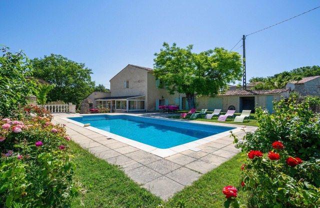 Homerez - Villa, La Tour-d'Aigues