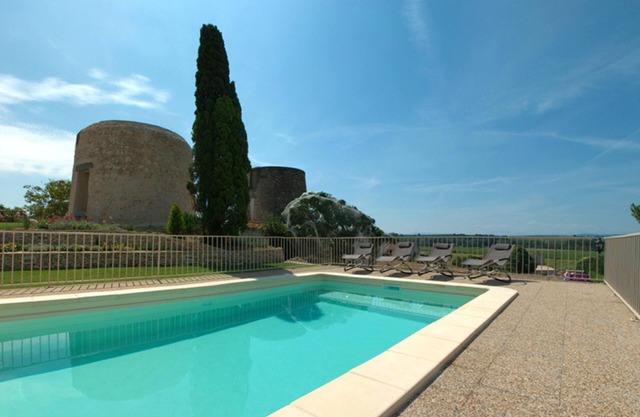Homerez - Villa para 6 pers. con piscina, jacuzzi y jardín en Ventenac-Cabardès