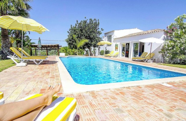 Homerez - Villa en Loulé + vistas al mar