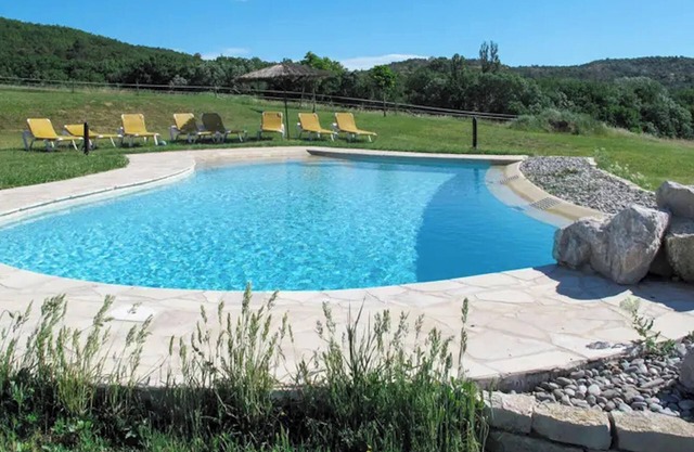 Homerez - Villa en Saint-Maime