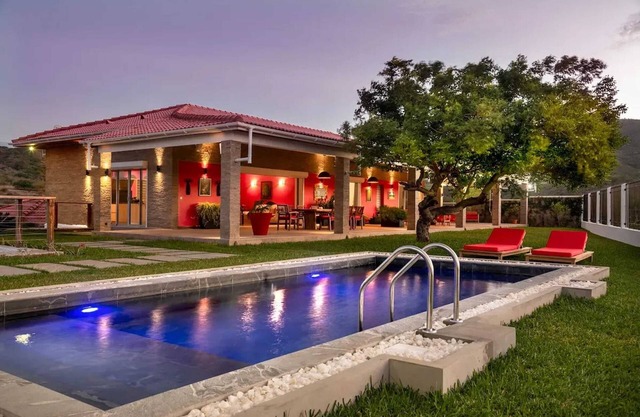Homerez - Villa con piscina en Ramena