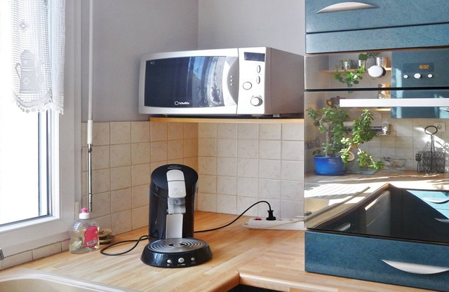 Homerez - Casa acogedora en Lanester - Confort y espacio para 6