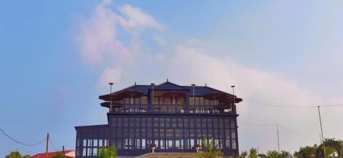 Homestay & Coffee Đồi Xa Phố