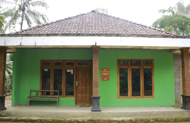 Homestay Jemiran
