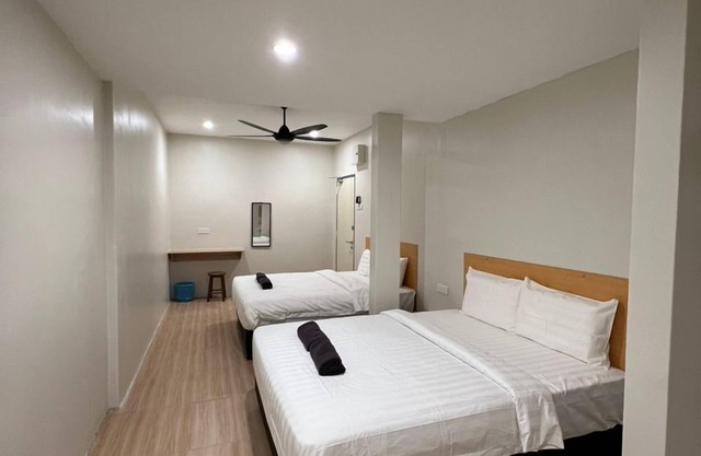 Homestay Suria