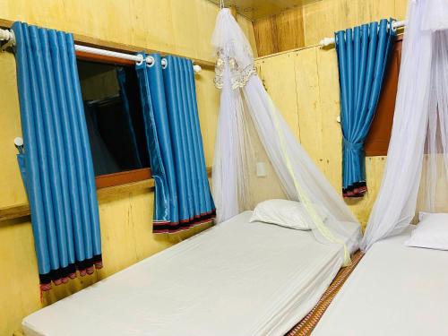 Homestay Tre Vàng