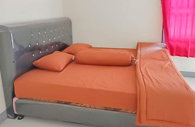 Homestay Verisha Mitra RedDoorz