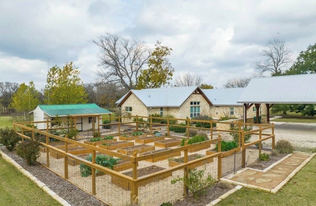 Homestead Private Retreat