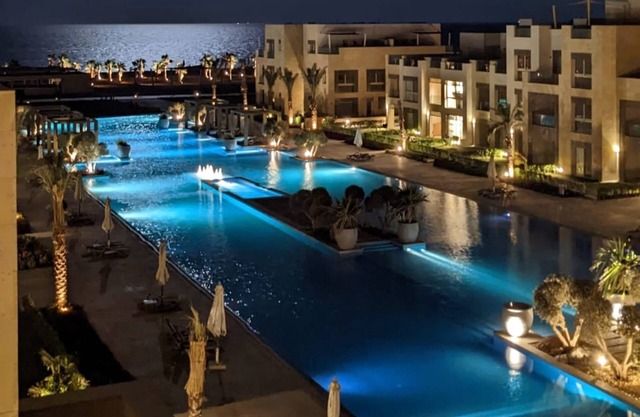 Homestyle & Summery 1bdr@ Mangroovy Free Beach Pool