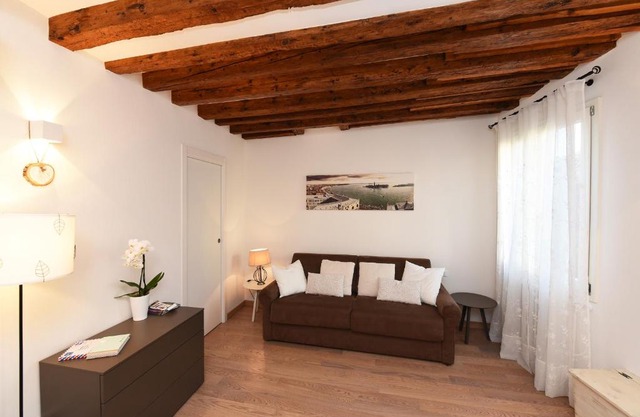 homesweethome venice
