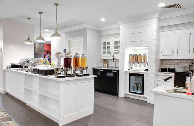 Homewood Suites by Hilton Dallas-Irving-Las Colinas