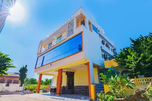 HOMEWOOD SUITES Near Jaipur Airport