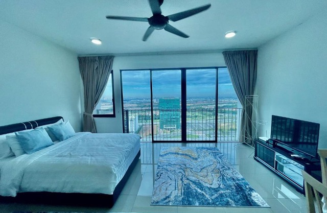 Homewood suites @ Trefoil, Setia Alam