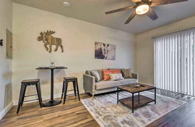 Homey 2BR Queen Beds in Little Rock! Ideal Location with AC, WIFI
