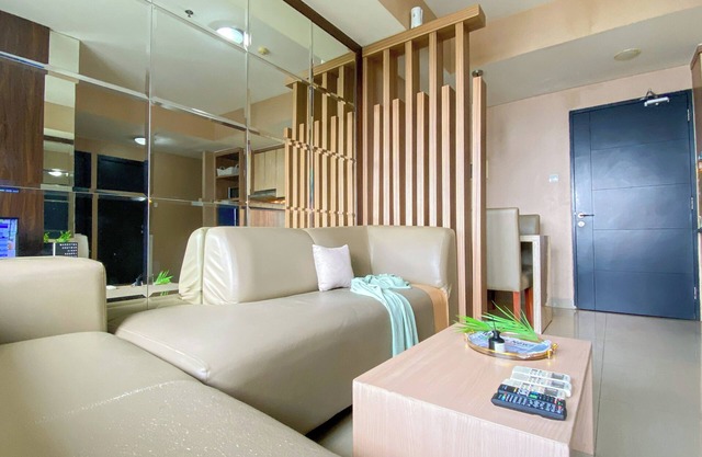 Homey and Comfort Stay 2BR at Paramount Skyline Apartment
