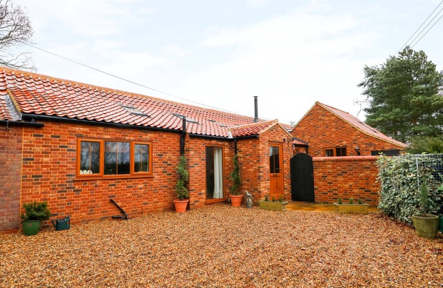 Honey Buzzard Barn, FAKENHAM