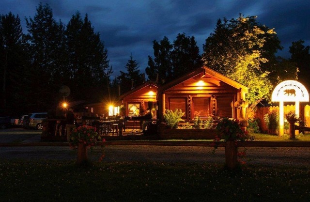 Hope Alaska's Bear Creek Lodge