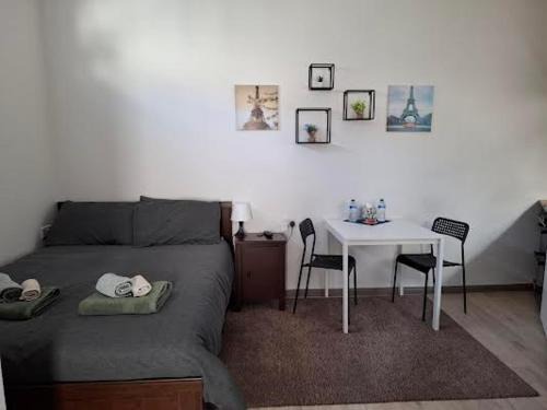 Hopes room
