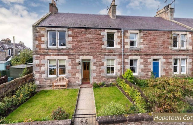 Hopetoun Cottage - Beautiful cottage